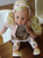 /album/susi-henriette-autorska-hracka-panenka-s-mekkym-velurovym-telem-schildkrot-nemecko/susi-henriette-brigitte-paetsch-schildkroet-autorska-hracka-1-jpg/